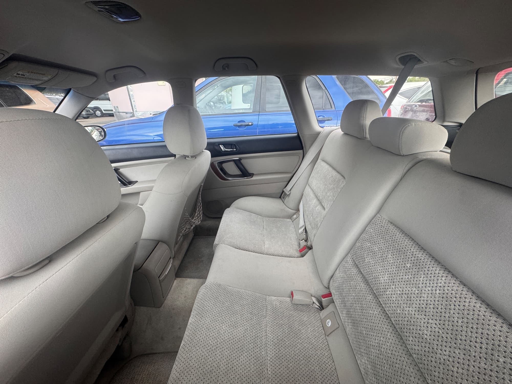 2005 Subaru Outback — photo 6