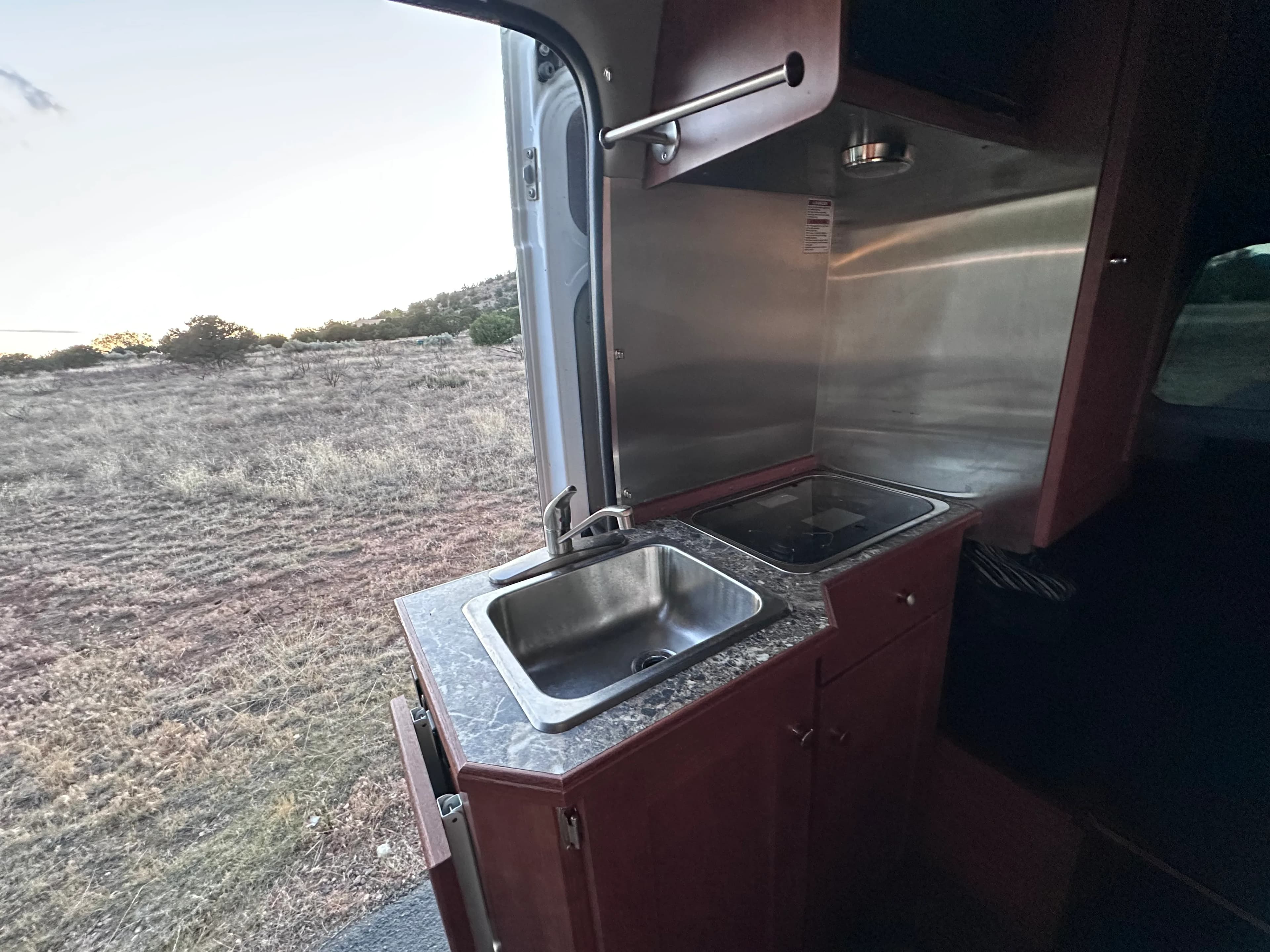 2018 Ram Promaster 2500 — photo 12