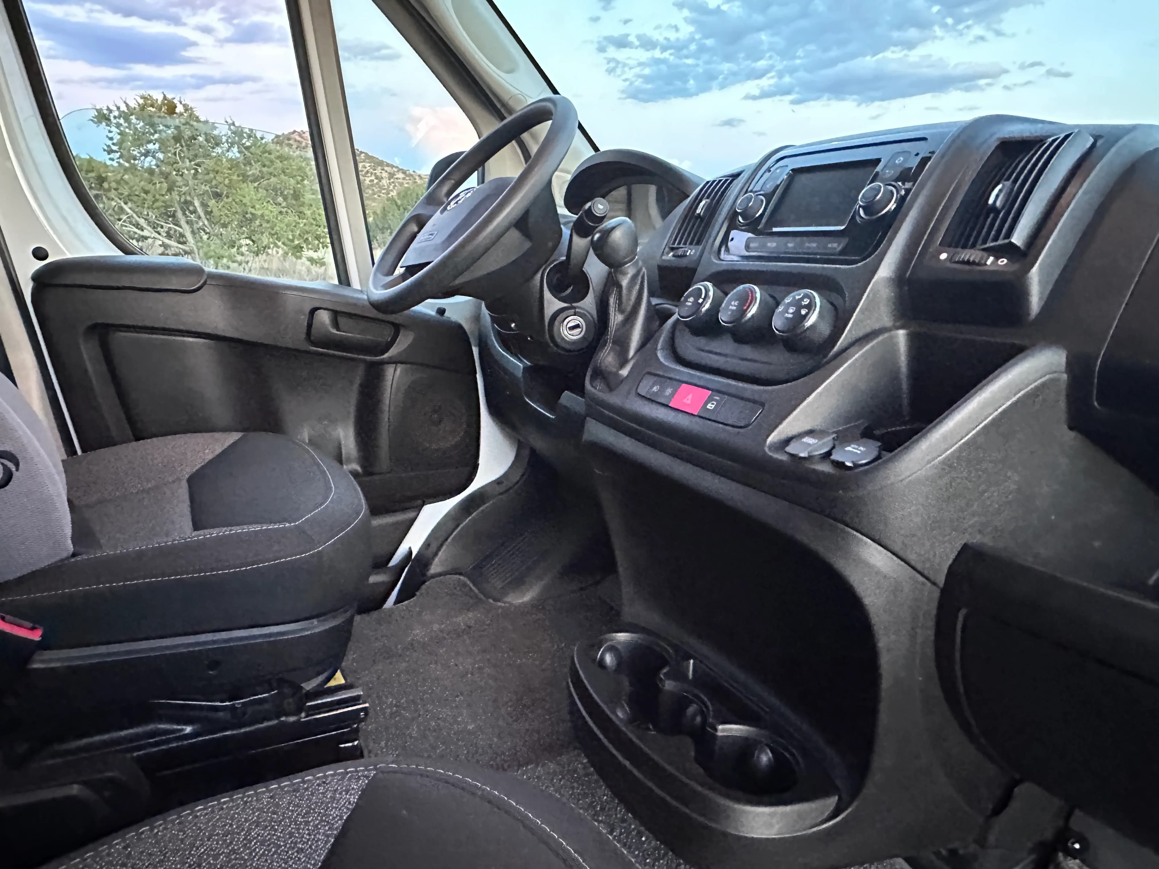 2018 Ram Promaster 2500 — photo 8