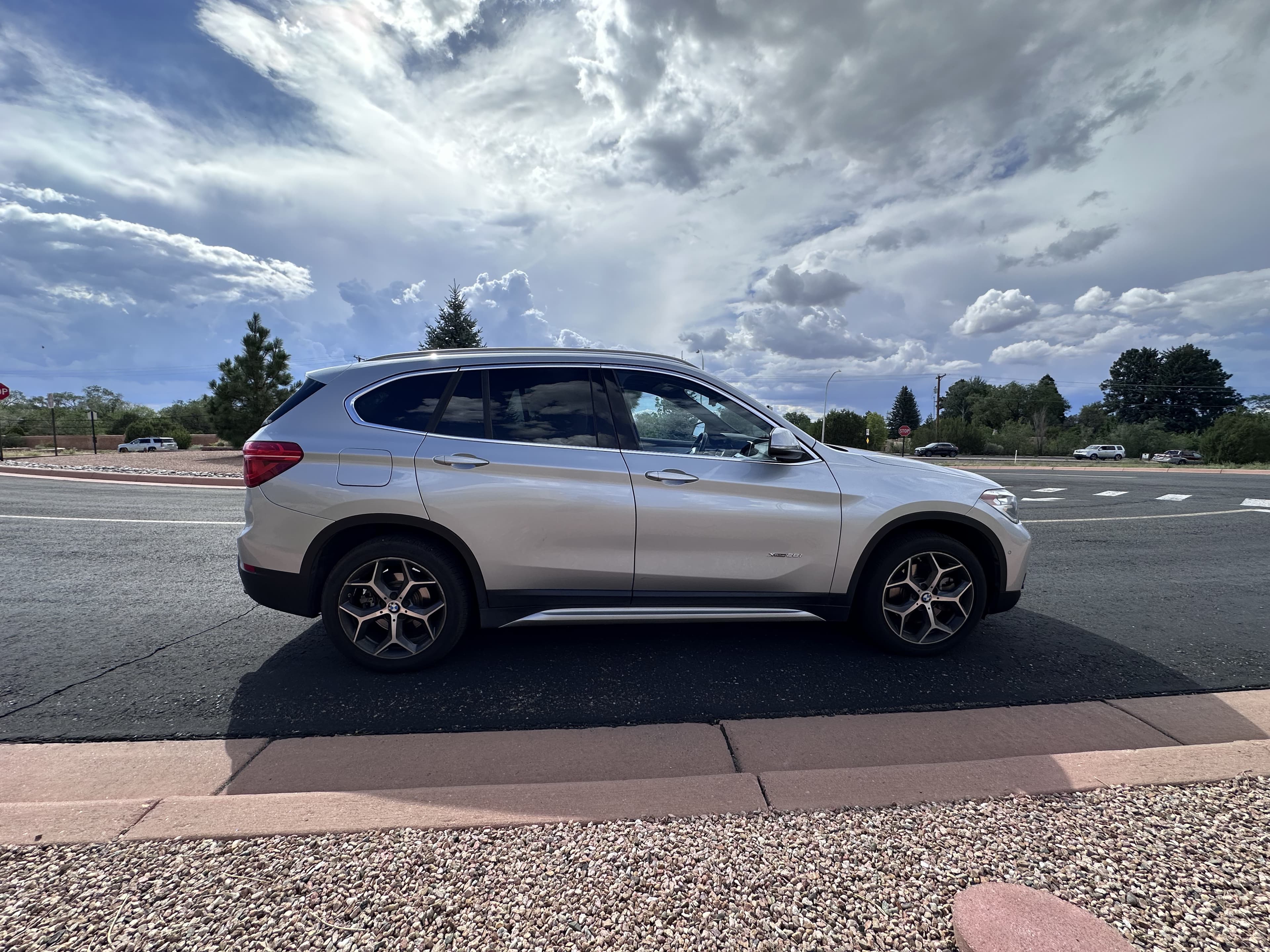 2018 BMW X1 — photo 12