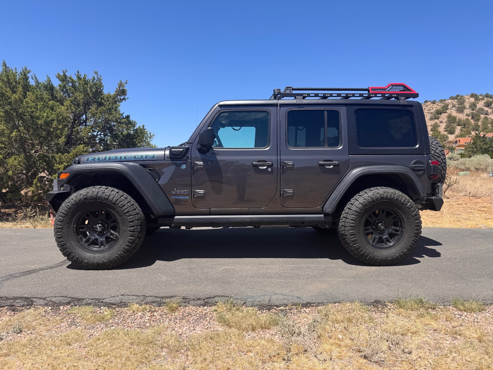 2022 Jeep Wrangler — photo 3