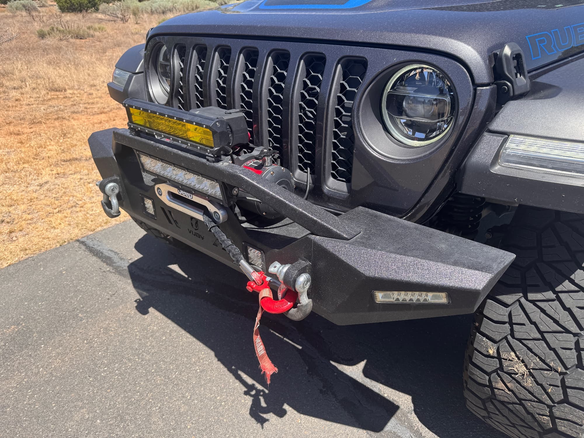 2022 Jeep Wrangler — photo 11