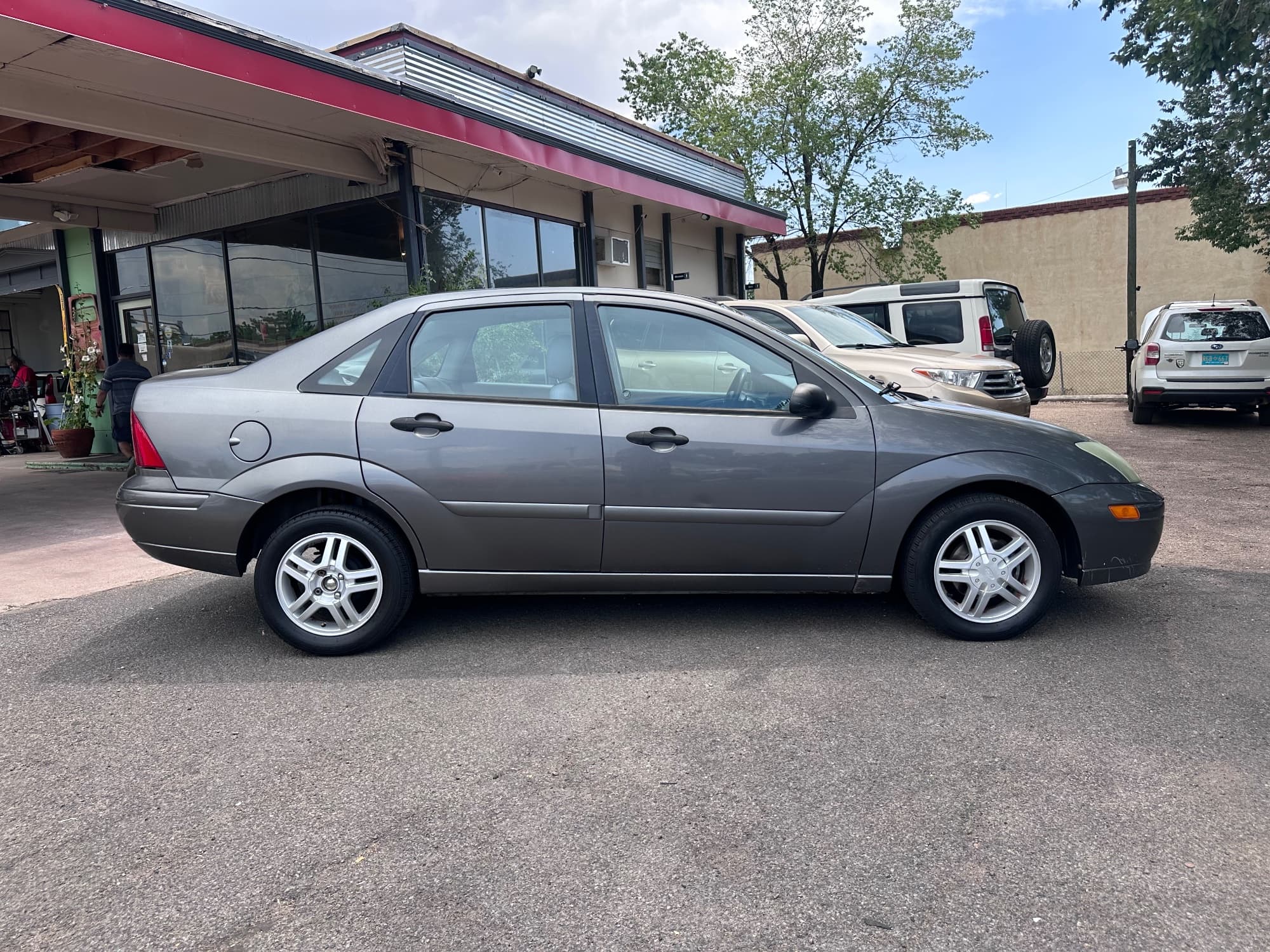 2004 Ford Focus — photo 5