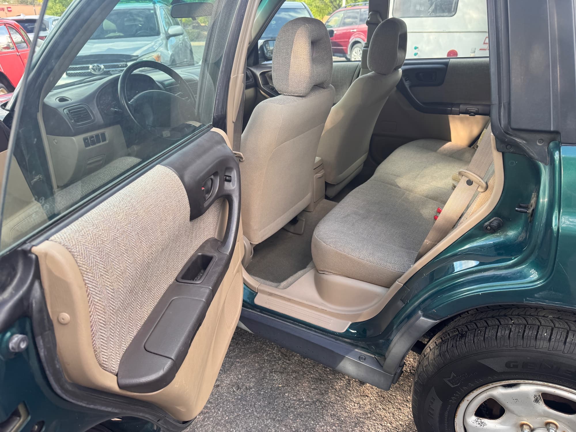 2001 Subaru Forester — photo 12