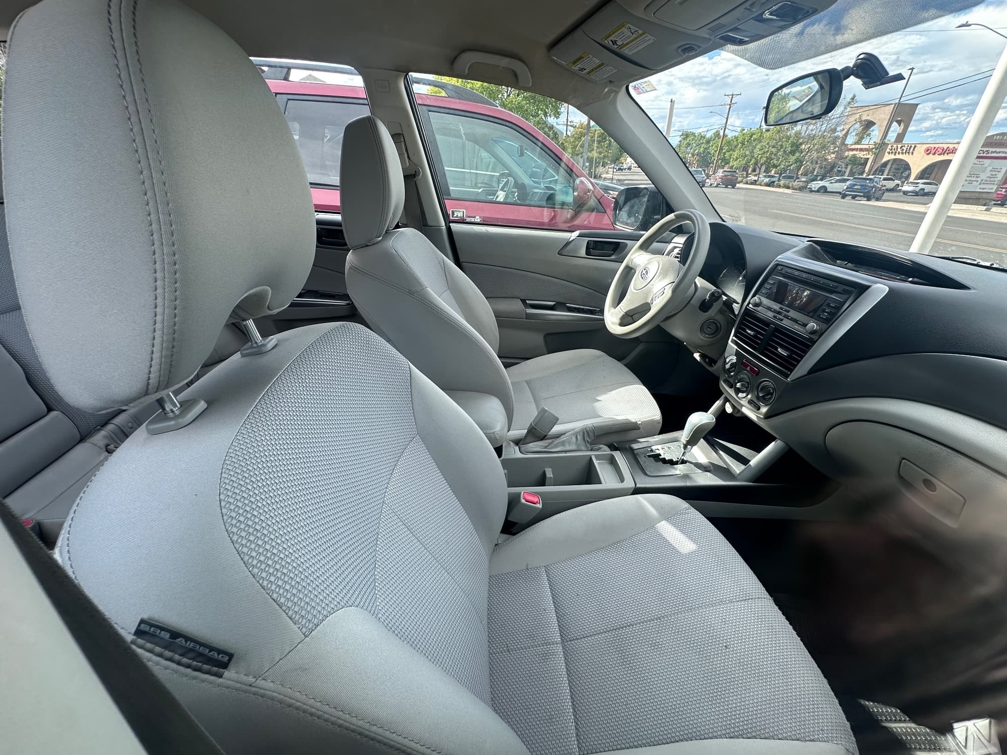 2011 Subaru Forester — photo 6