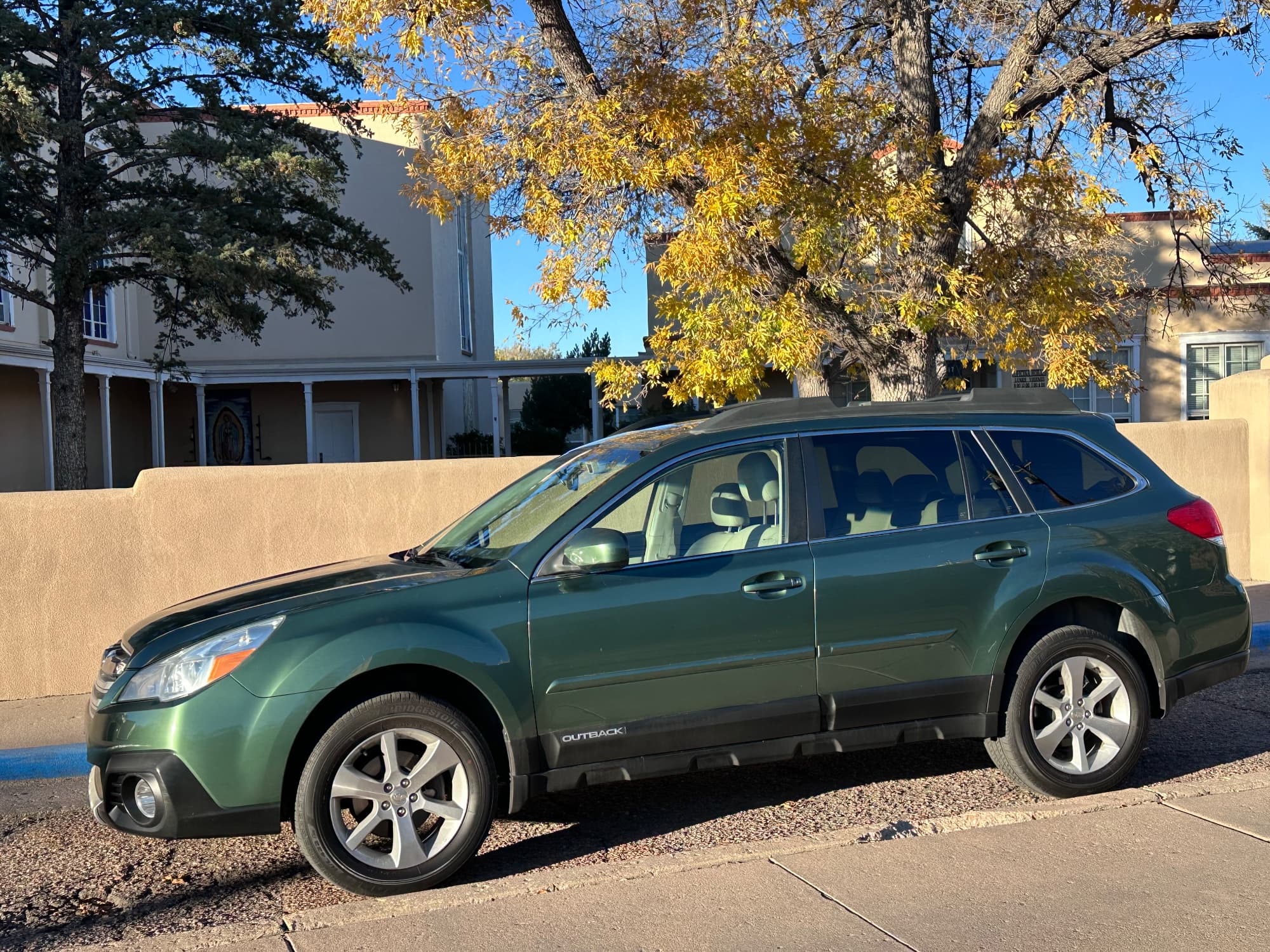 2014 Subaru Outback — photo 6