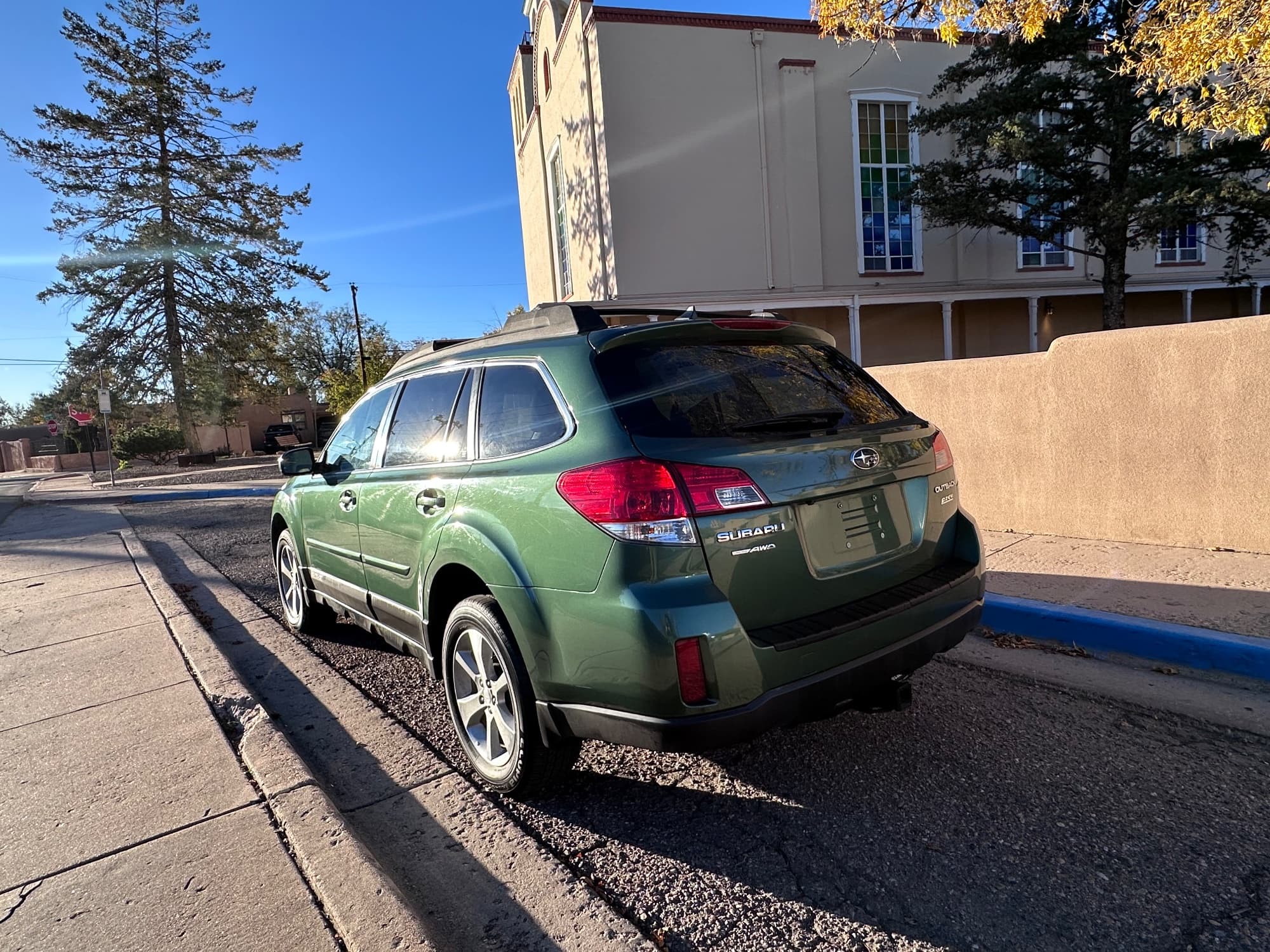 2014 Subaru Outback — photo 3