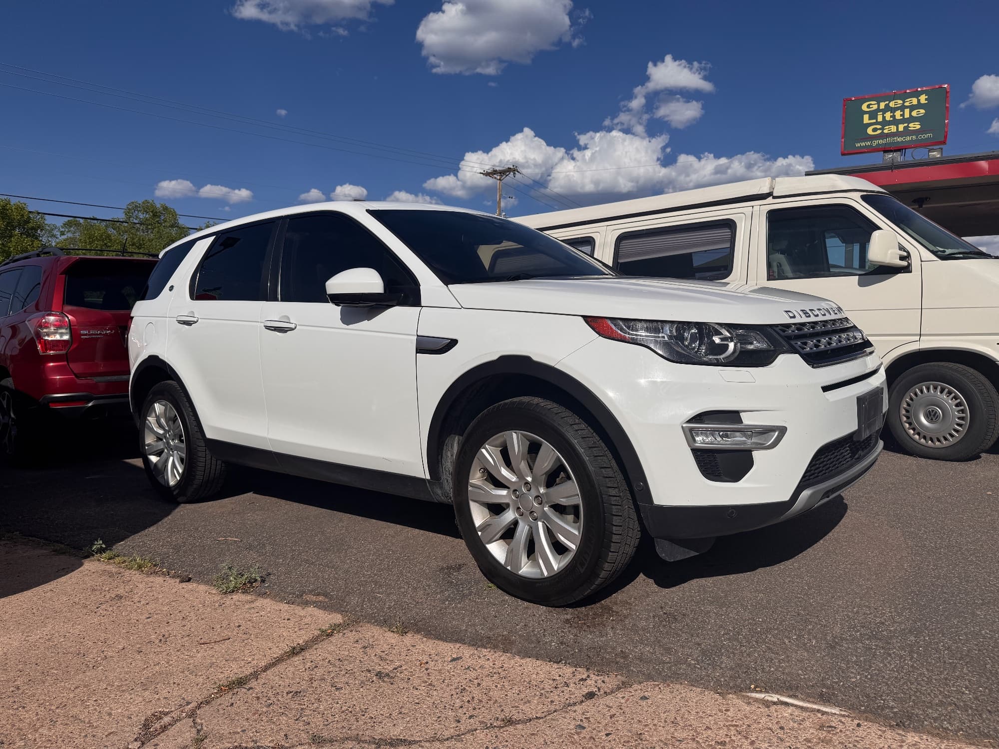 2016 Land Rover Discovery Sport — photo 3