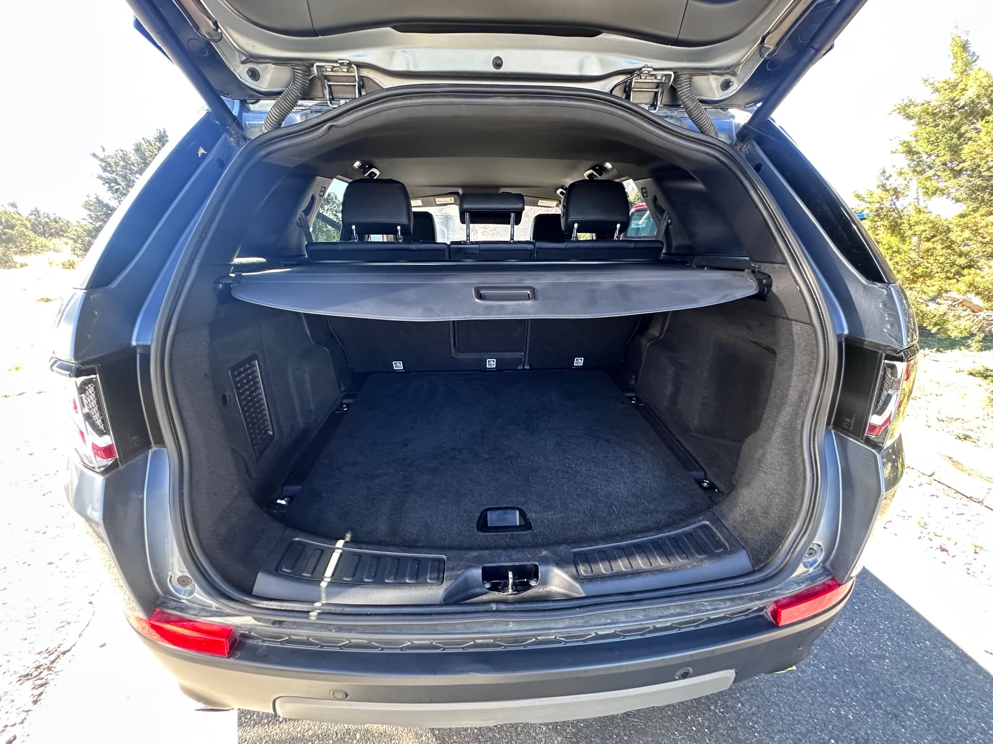 2018 Land Rover Discovery Sport — photo 14